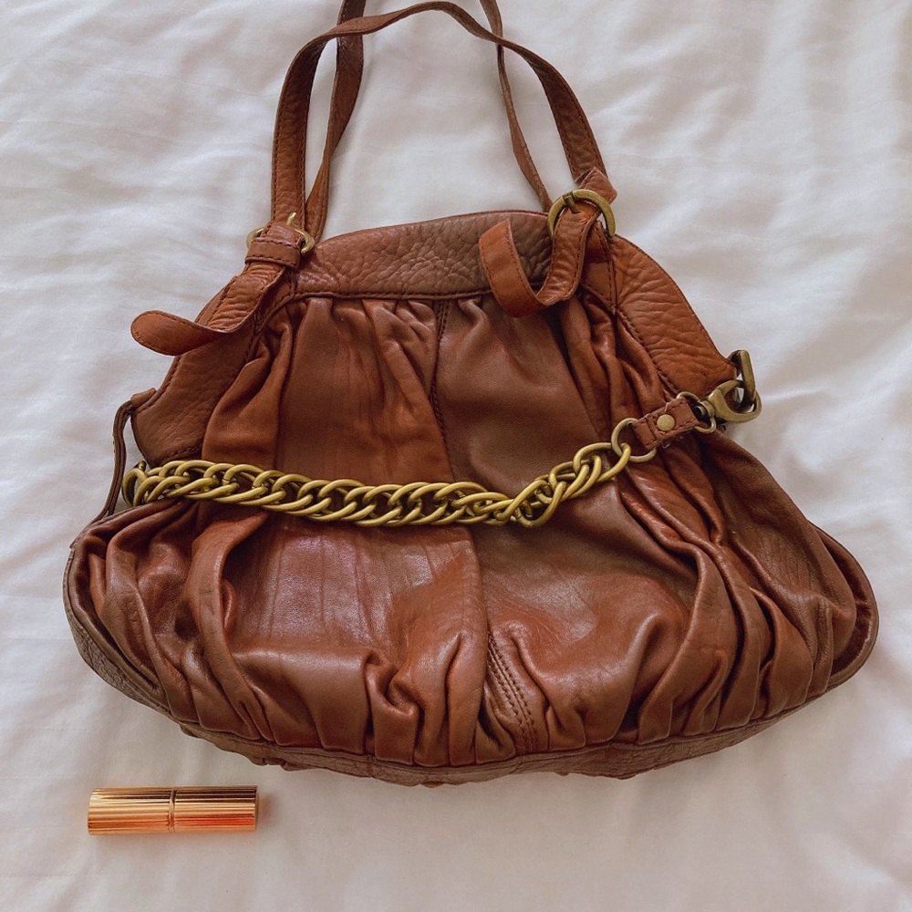Linea Pelle brown leather shoulder bag with brass chain detail
